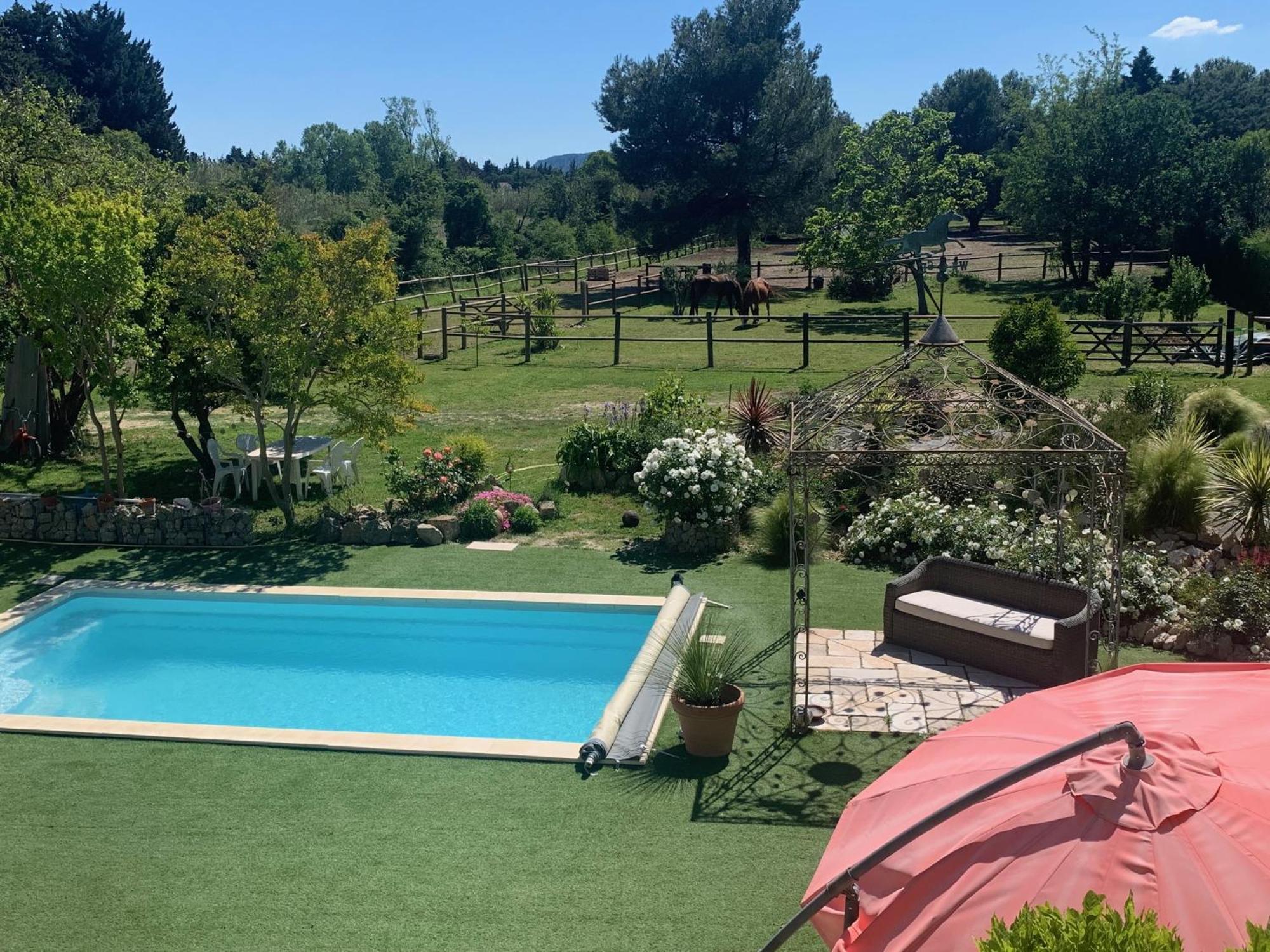 Bed and Breakfast Brossard à Cavaillon Extérieur photo